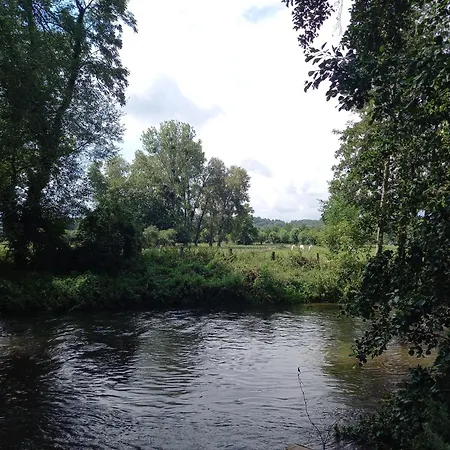 Дом отдыха Le Du Moulin *