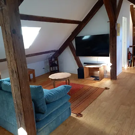 Semesterbostad Le Du Moulin